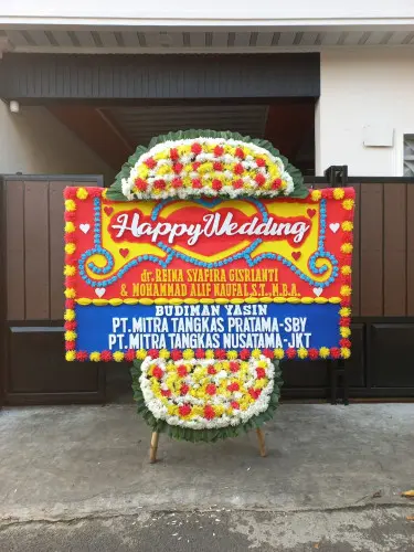 Papan Bunga Pernikahan kebun bunga